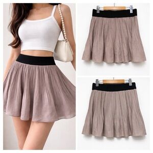 Y2K | OZOC | Flared Pleated Mini Skirt | S | Cute Goth | Skater | Coachella